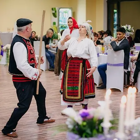 Todorini Kukli